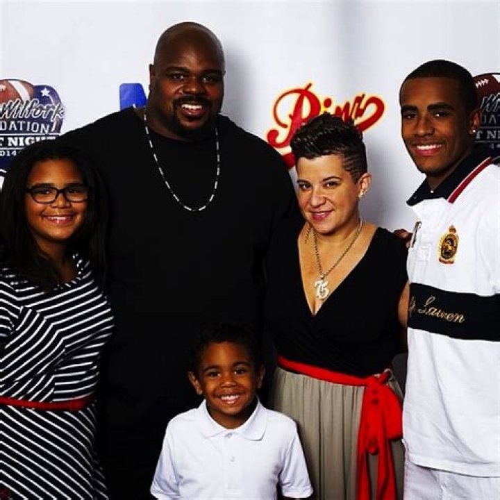 
Bianca Wilfork: Inside Vince Wilfork Son and Daughter With Wife 