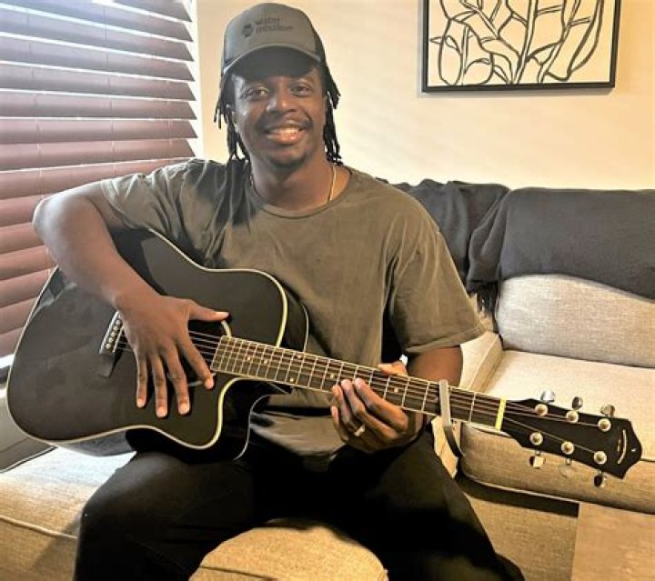 
Godwin Igwebuike Height, Weight, Net Worth, Age, Birthday, Wikipedia, Who, Nationality, Biography 
